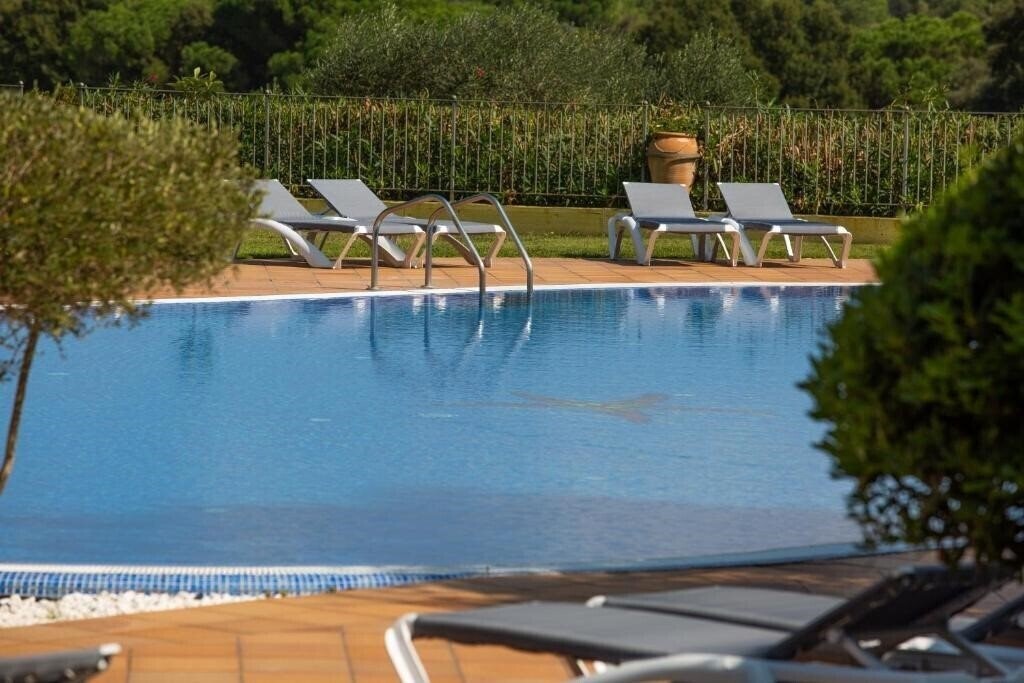 Готель RVHotels Golf Costa Brava (ex. Golf Costa Brava) 4*