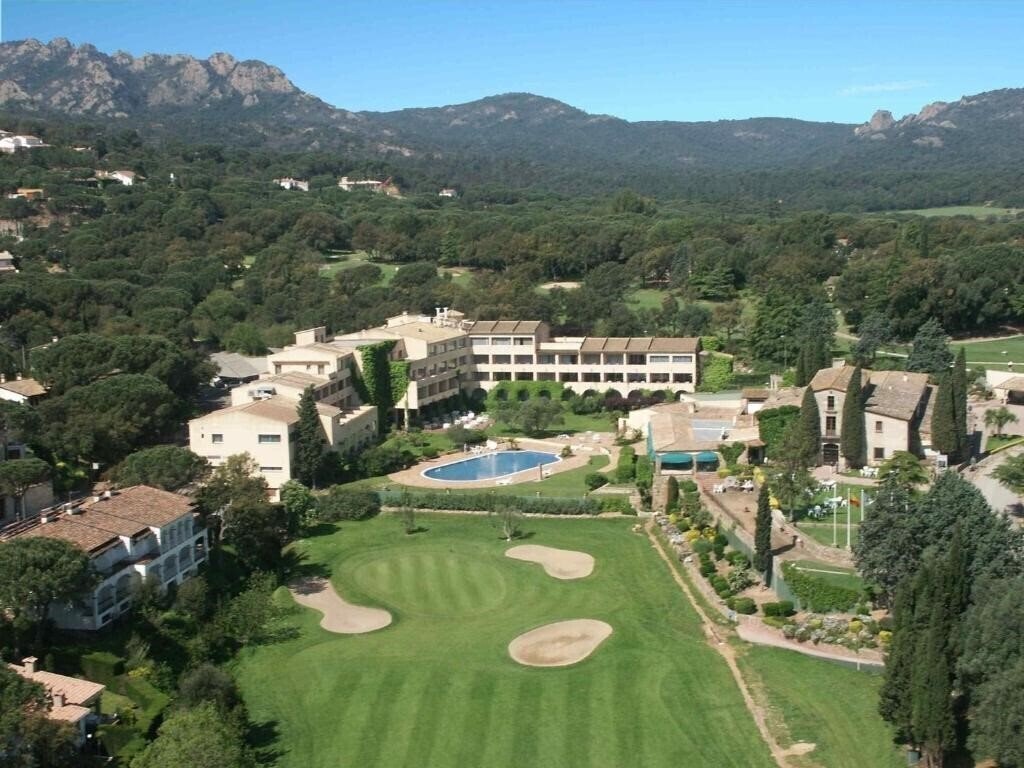 Фотографія RVHotels Golf Costa Brava (ex. Golf Costa Brava) 4*