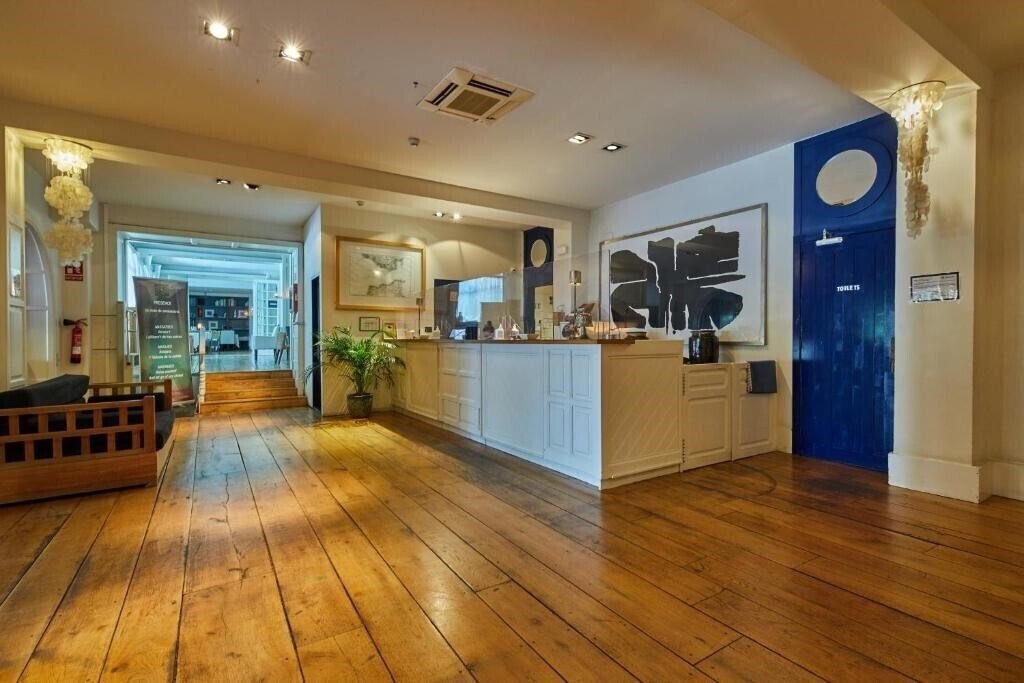 Фотографія Trias 4*