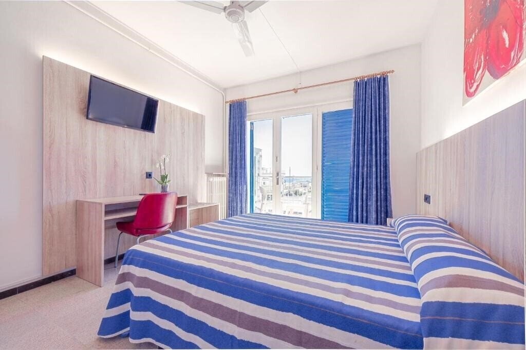 Изображение Bell Aire 3*