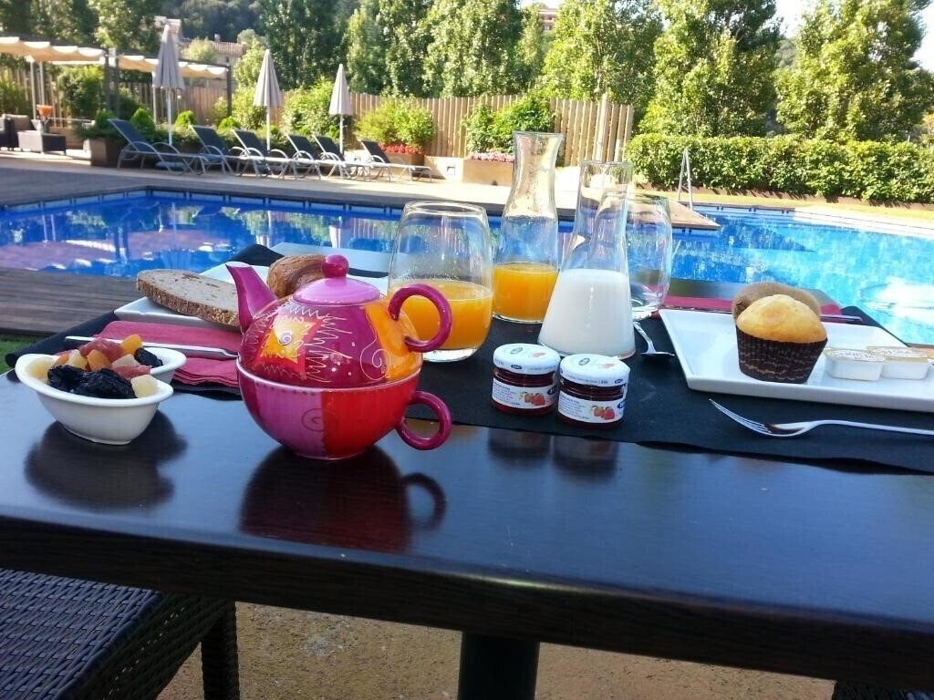 Картинка Hostalet De Begur 2*