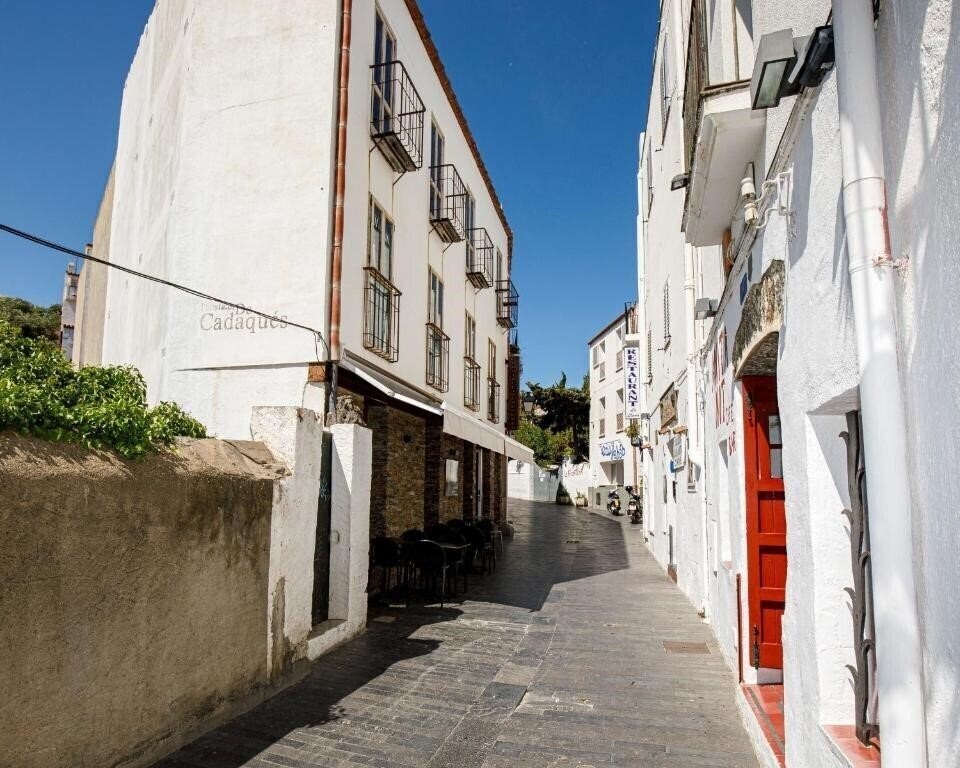 Картинка L'Hostalet De Cadaques 2*