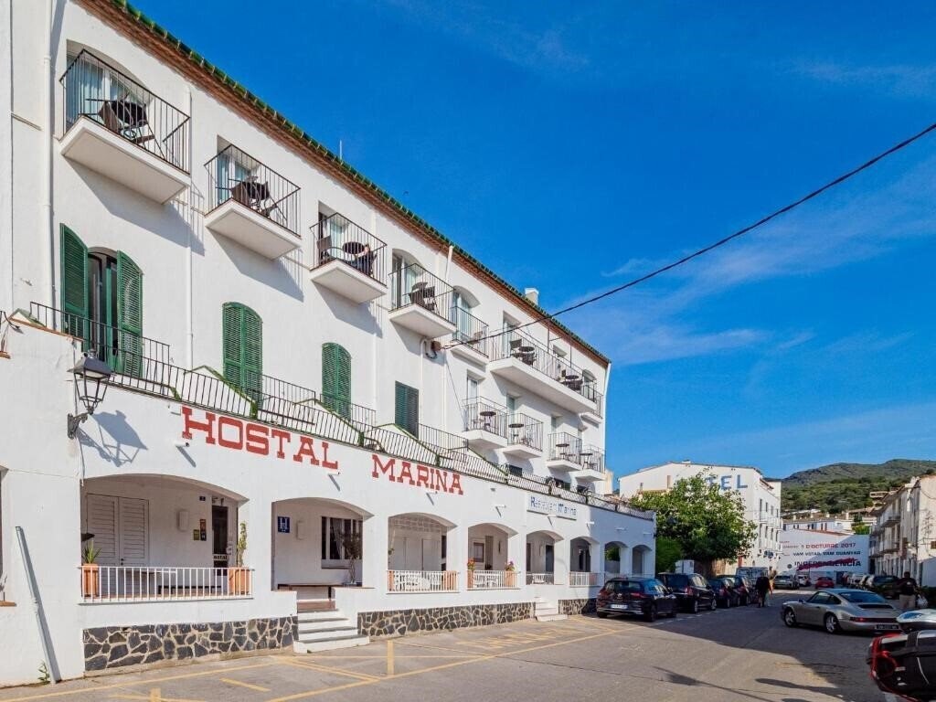 Отель Marina Cadaques 2*