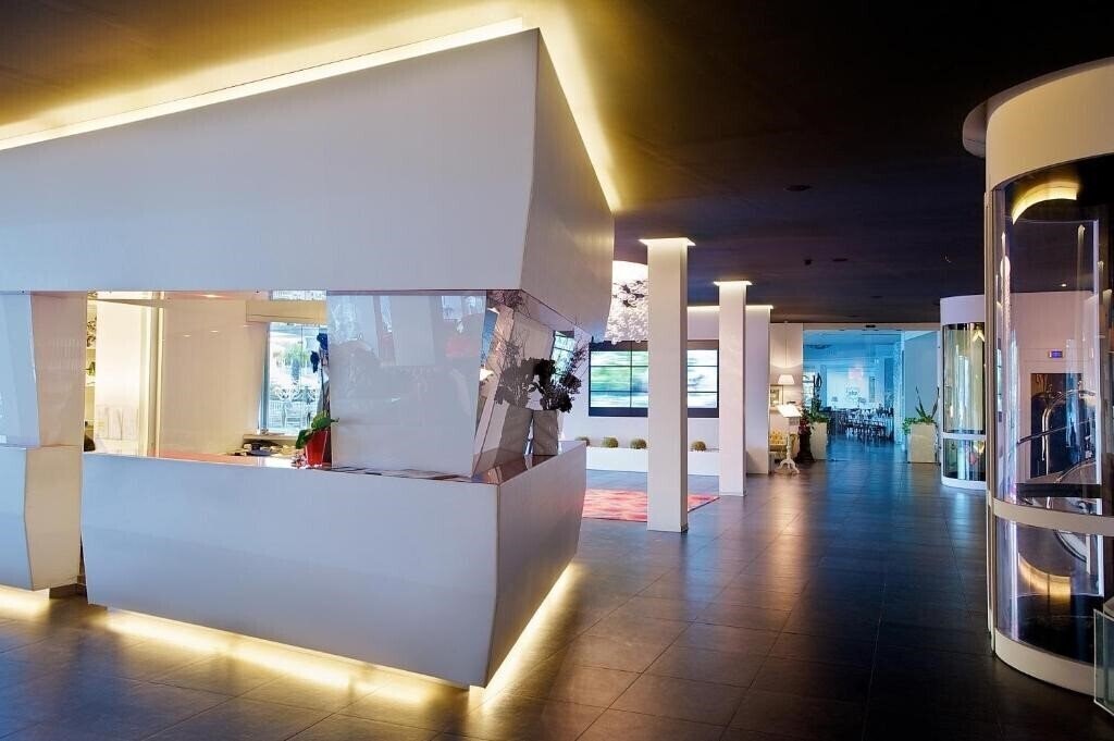 Картинка Panoramic Hotel Plaza 4*