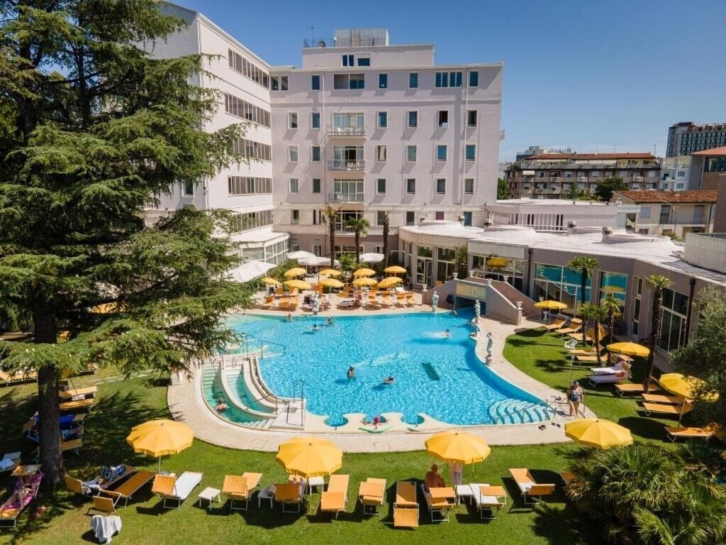 Готель Terme Helvetia 4*