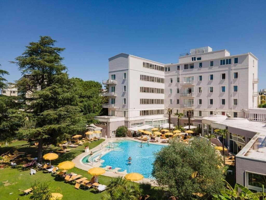 Отель Terme Helvetia 4*