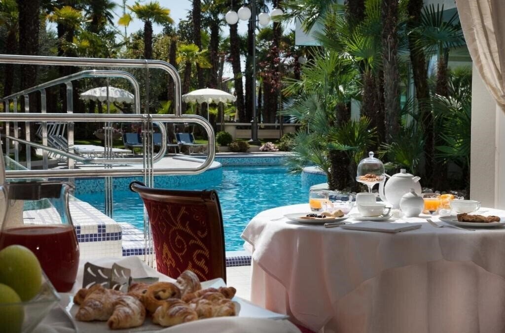 Изображение Grand Hotel Terme Trieste & Victoria 5*