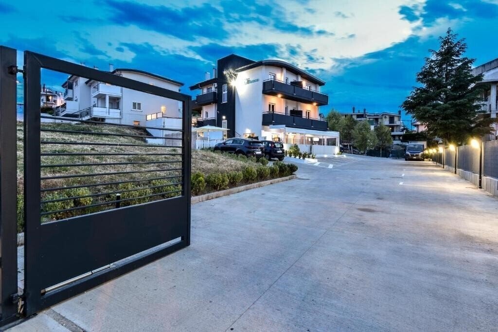 Отель Villa Bianca (San Salvo) 3*