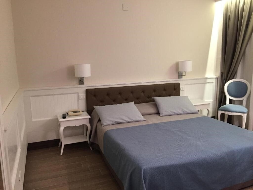 Отель Grand Hotel Montesilvano 3*