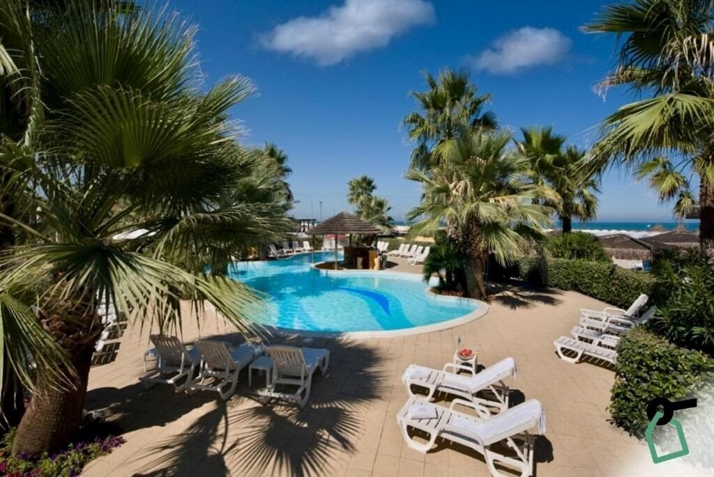 Фотографія Hotiday Room Collection Giulianova 4*