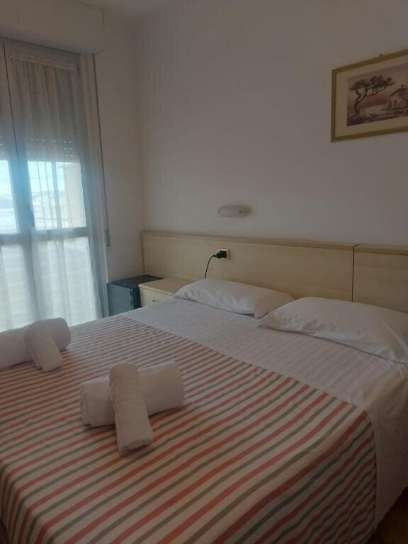 Фотография Hotel Holiday 2*