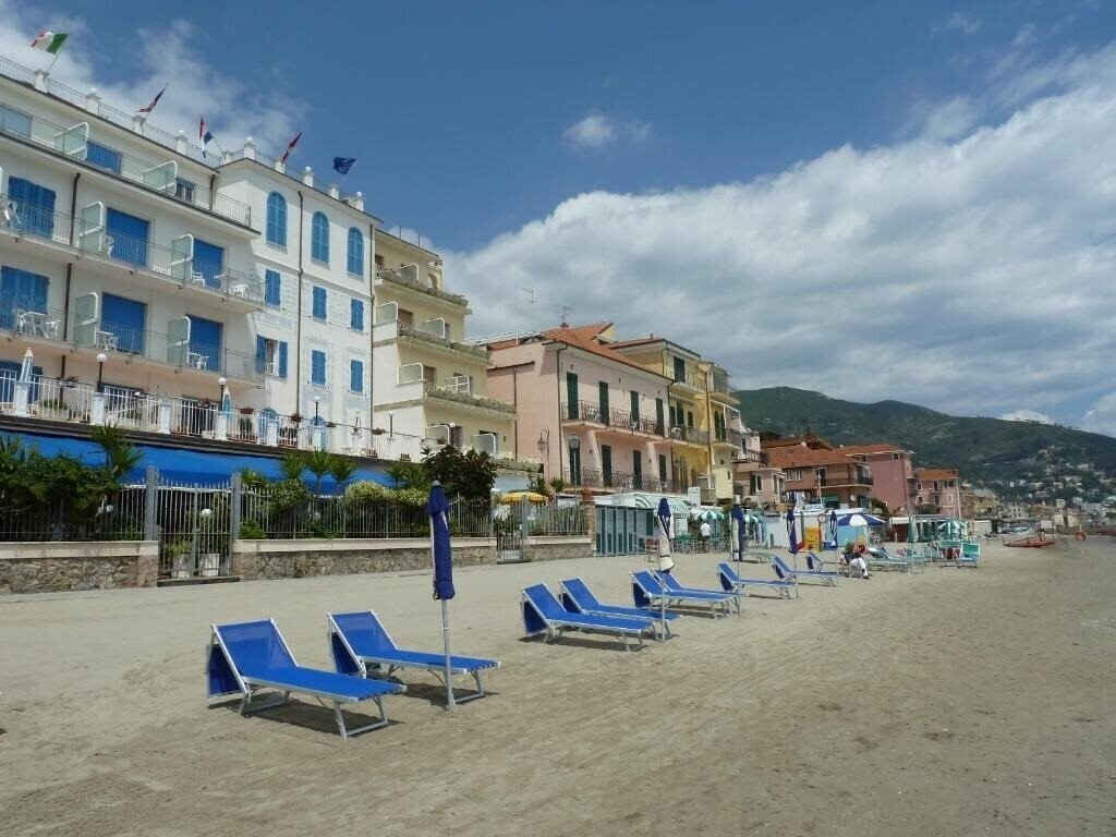 Изображение La Balnearia 3*
