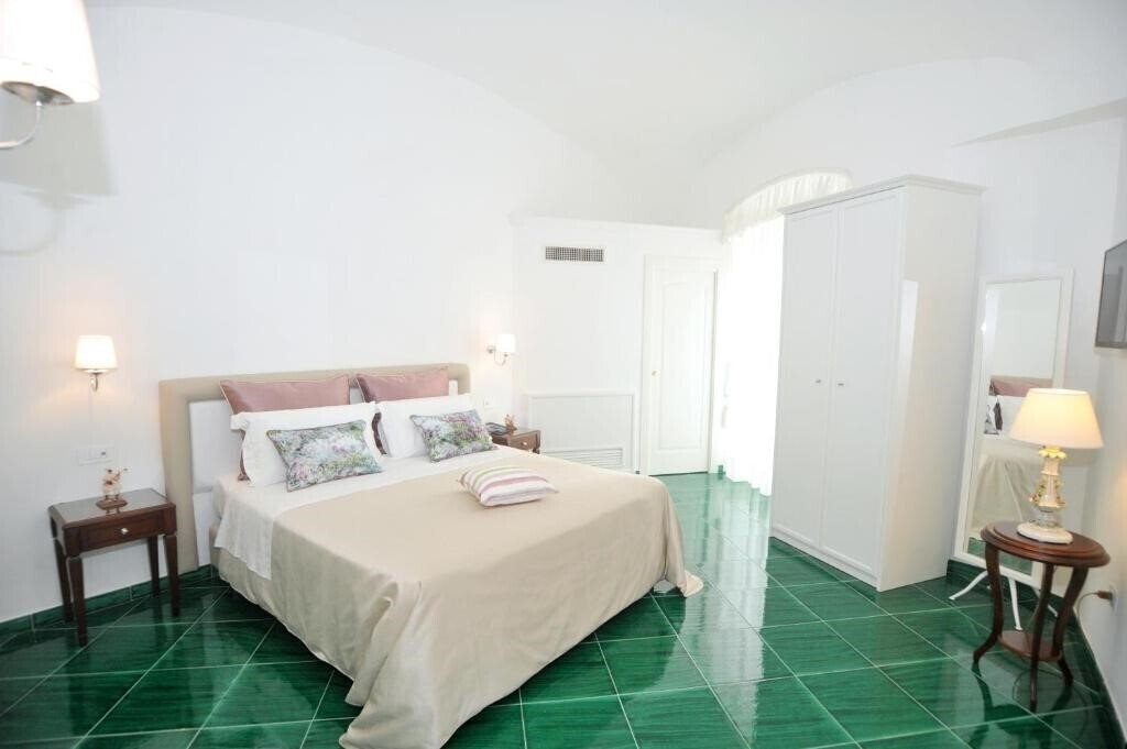 Фото Core Amalfitano City Suites 5*