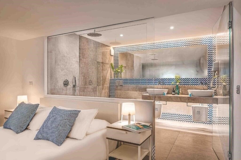 Фото Gocce Di Capri Hotel & Residence 3*