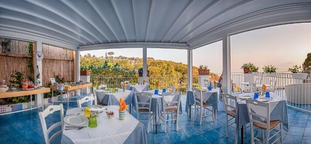 Картинка Boutique Hotel Helios 4*