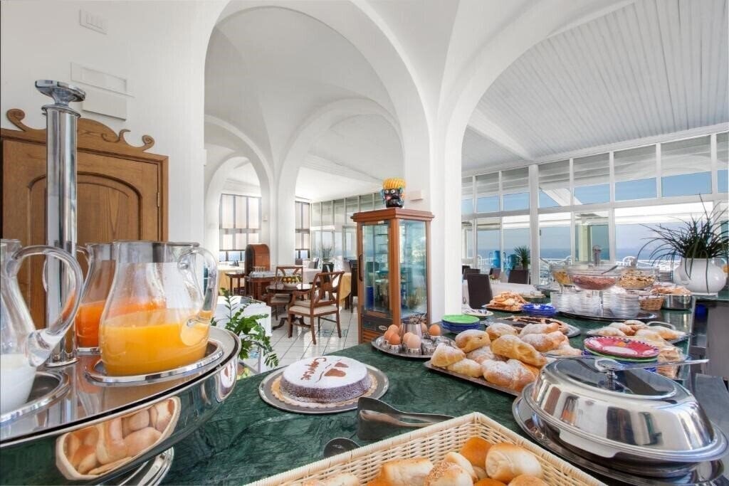 Фотография Smeraldo Hotel Praiano 3*