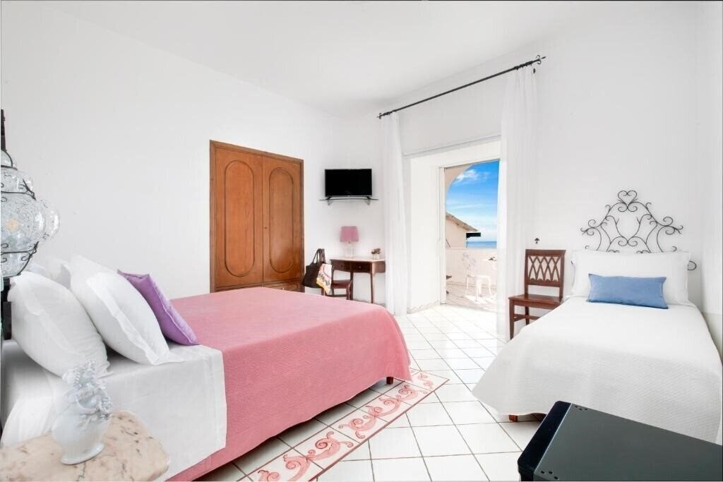 Картинка Smeraldo Hotel Praiano 3*