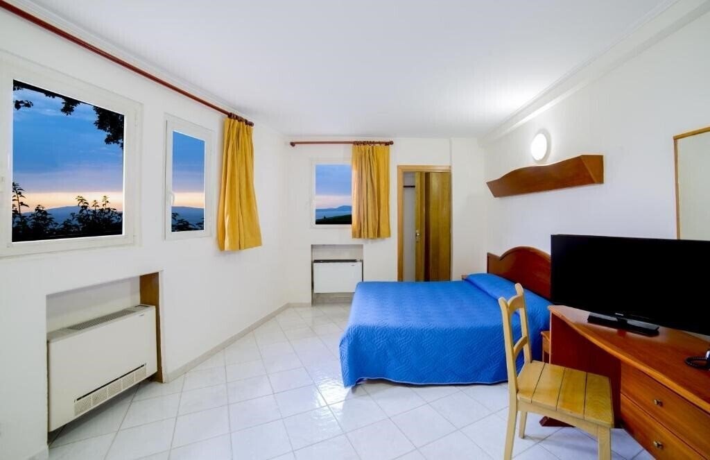 Зображення La Ripetta Piano di Sorrento 3*