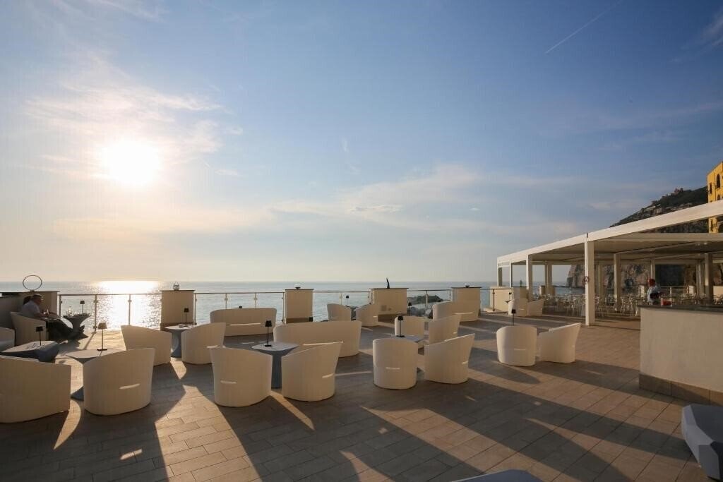 Фотографія Giosue'A Mare Meta di Sorrento 3*