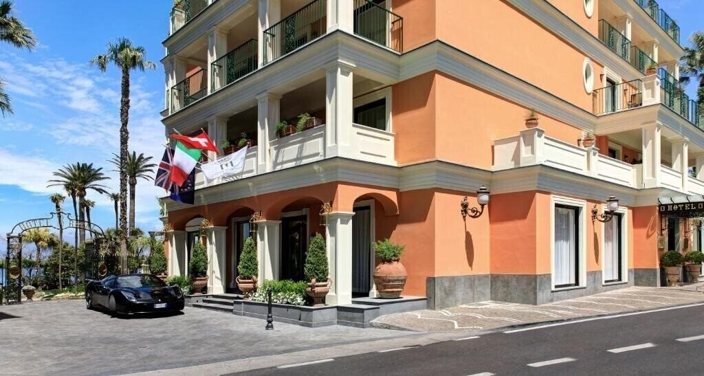 Фотография Grand Hotel Royal Sorrento 4*