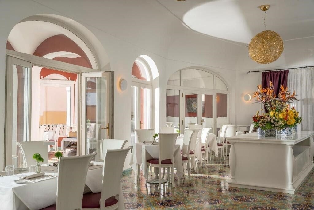 Фото Hotel Savoia Positano 4*