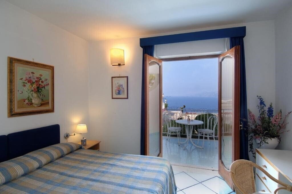 Фото Le Fioriere (Praiano) 3*