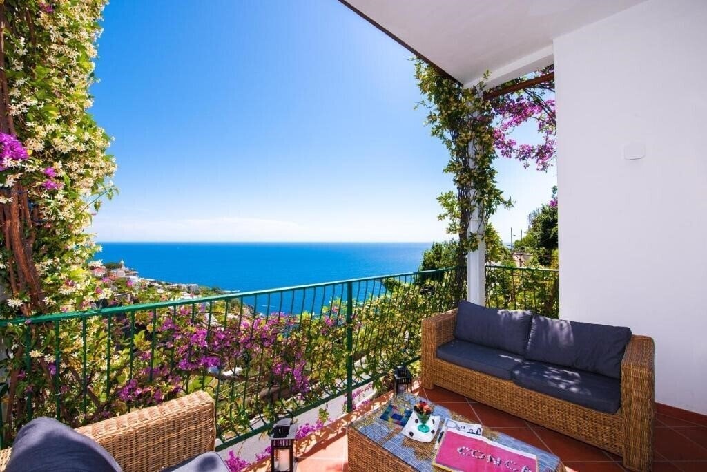 Готель Hotel Pellegrino (Praiano) 3*
