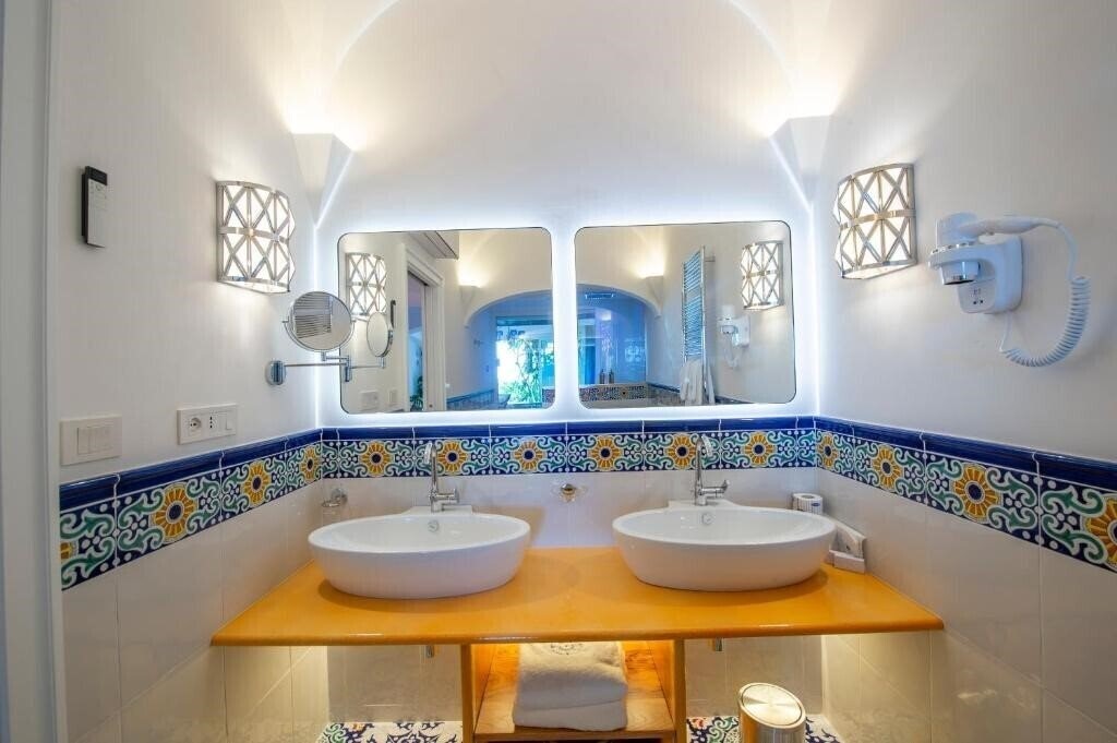 Картинка Hotel Pellegrino (Praiano) 3*