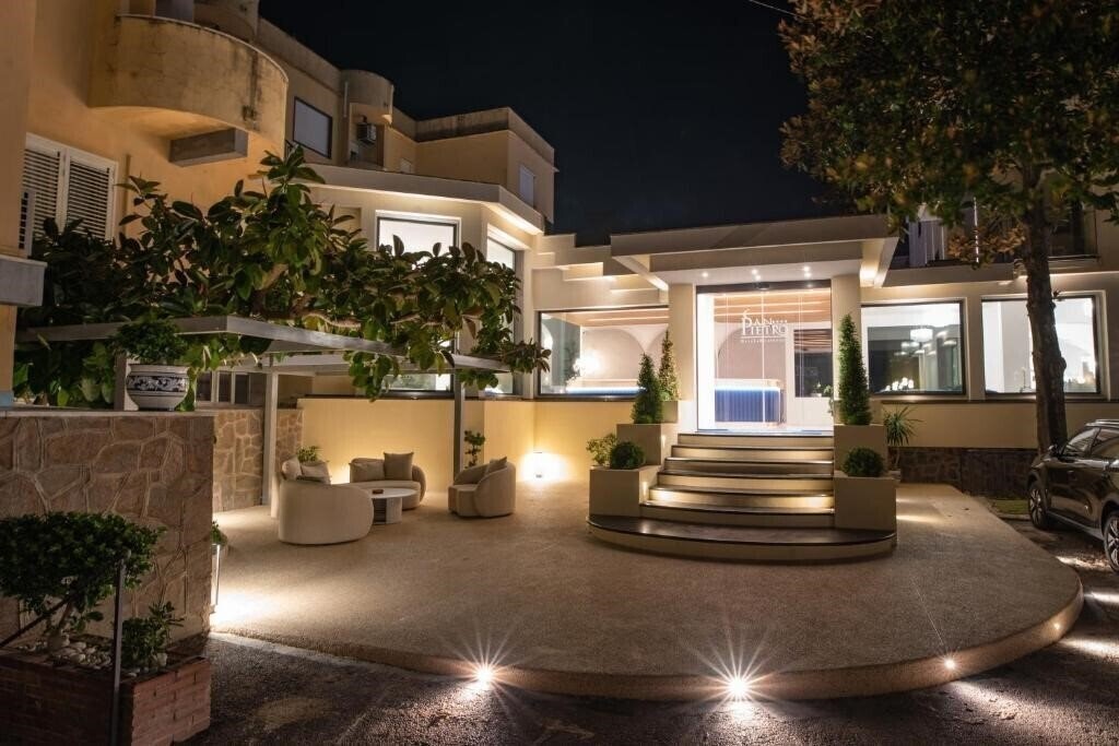 Готель Casa Vacanza San Pietro (Maiori) 3*
