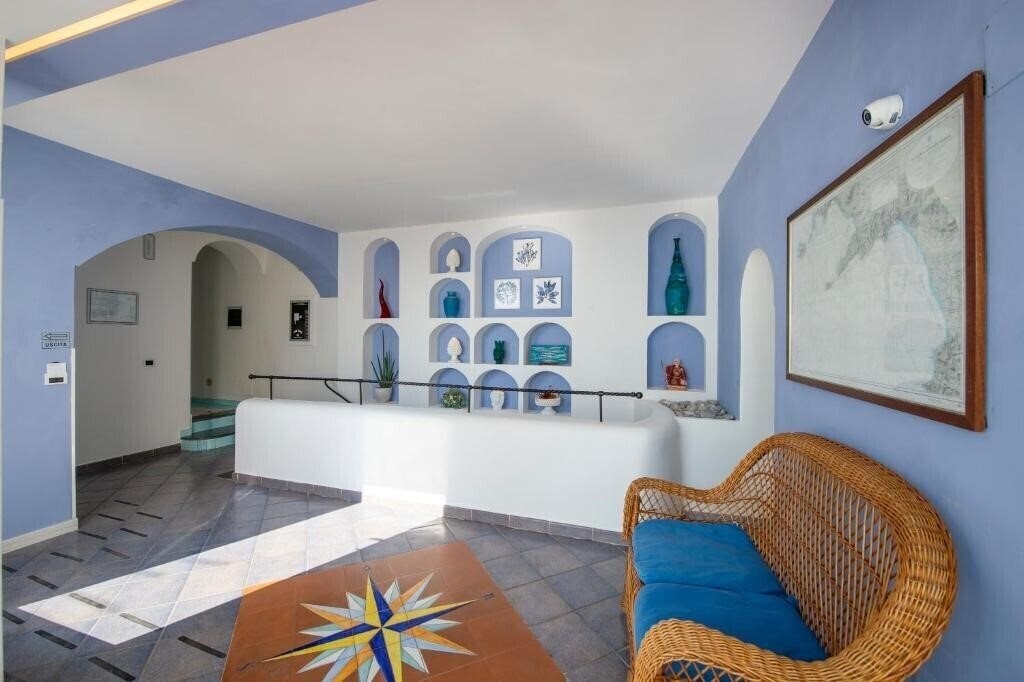 Изображение Maresca Hotel Praiano 3*