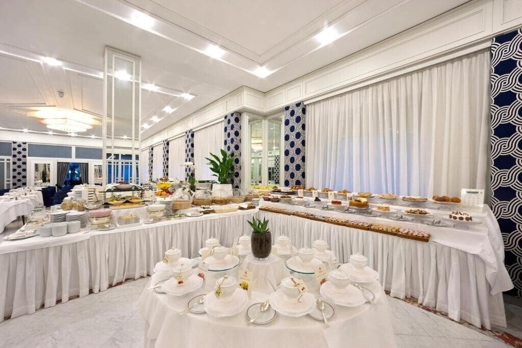 Картинка Continental 4*
