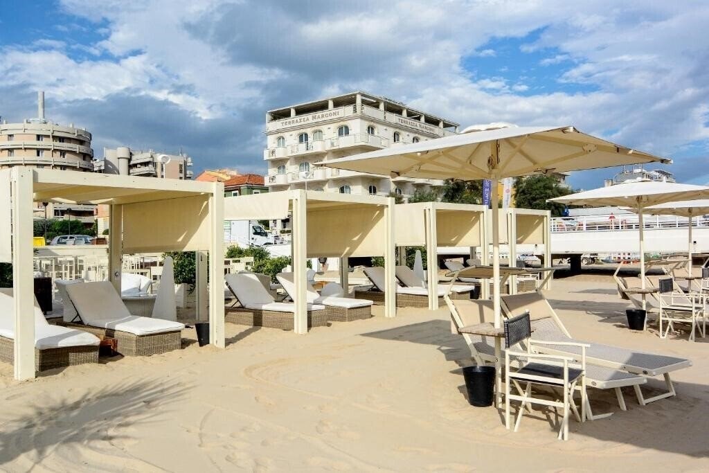 Готель Terrazza Marconi 4*