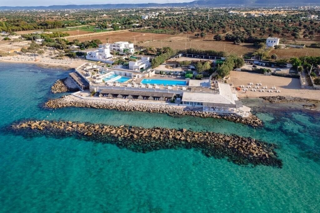 Отель La Peschiera Hotel & Resort 5*
