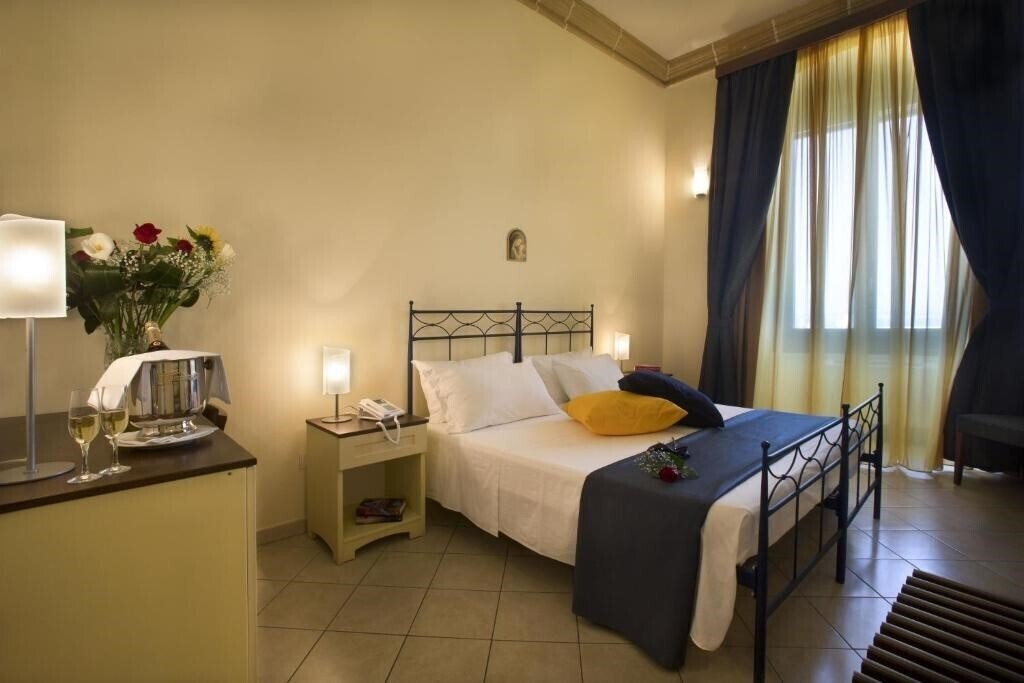 Готель Al Pescatore Hotel & Restaurant (Gallipoli) 4*