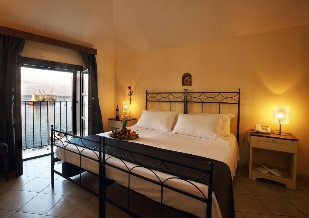 Картинка Al Pescatore Hotel & Restaurant (Gallipoli) 4*