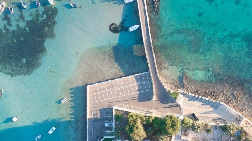 Картинка Isola Lo Scoglio (Porto Cesareo) 3*