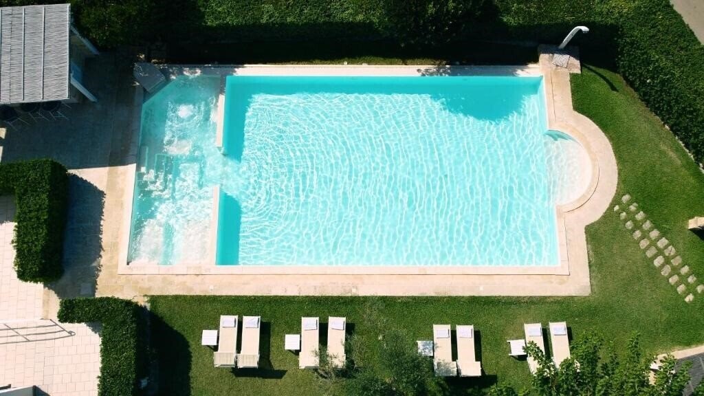 Готель Montecallini 4*