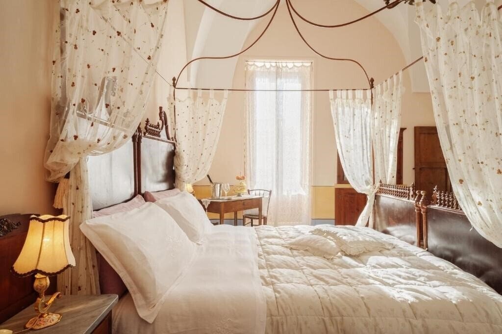 Готель Borgoterra 2*