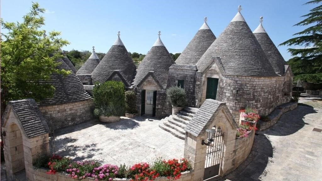 Готель Hotel Tenuta Monacelle (Monopoli) 4*