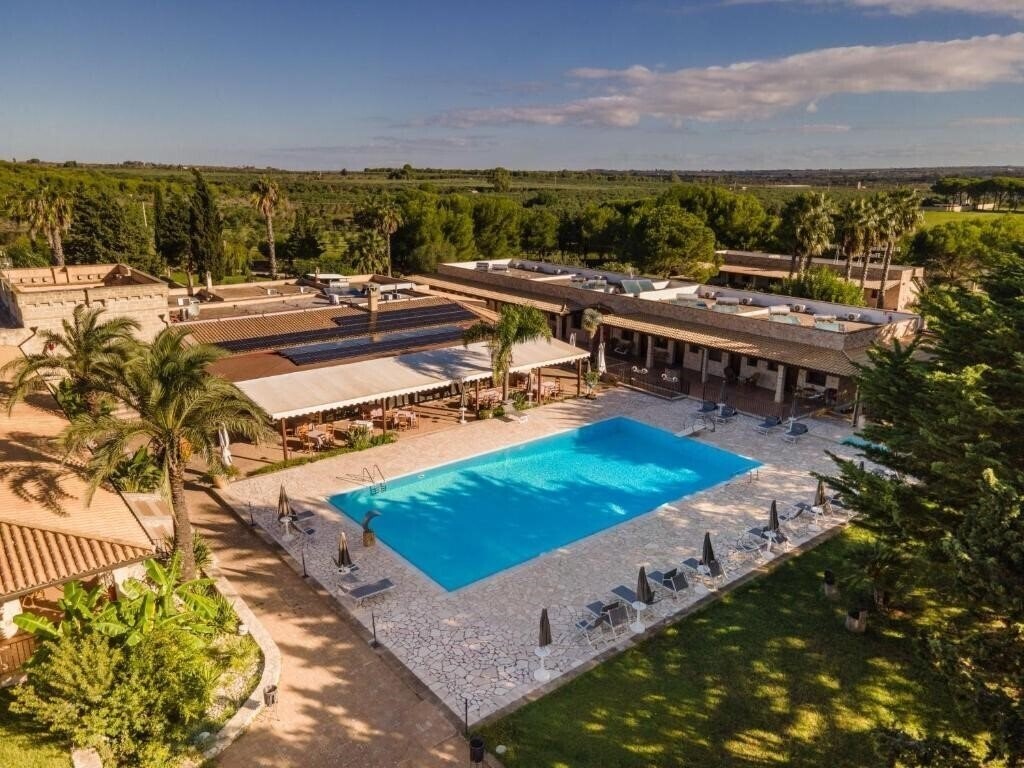 Отель Masseria Le Pajare 4*
