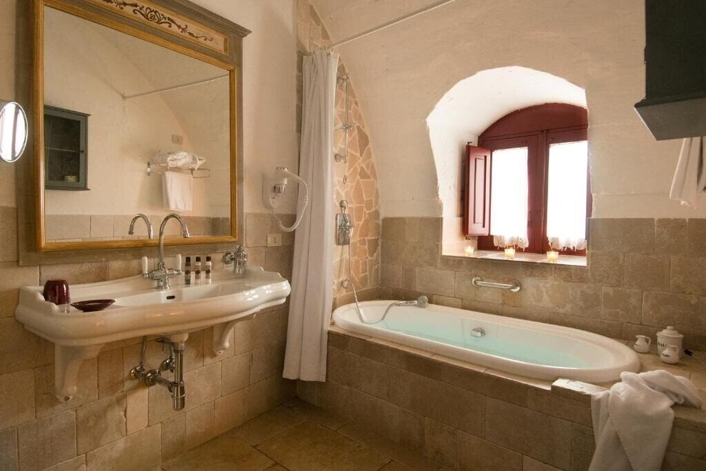 Фотография Masseria Torre Coccaro 5*