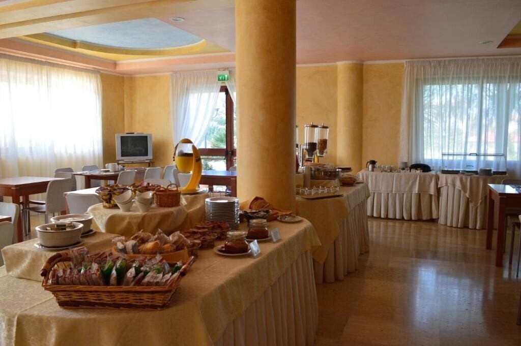 Фотография Parco Serrone (Corato) 4*
