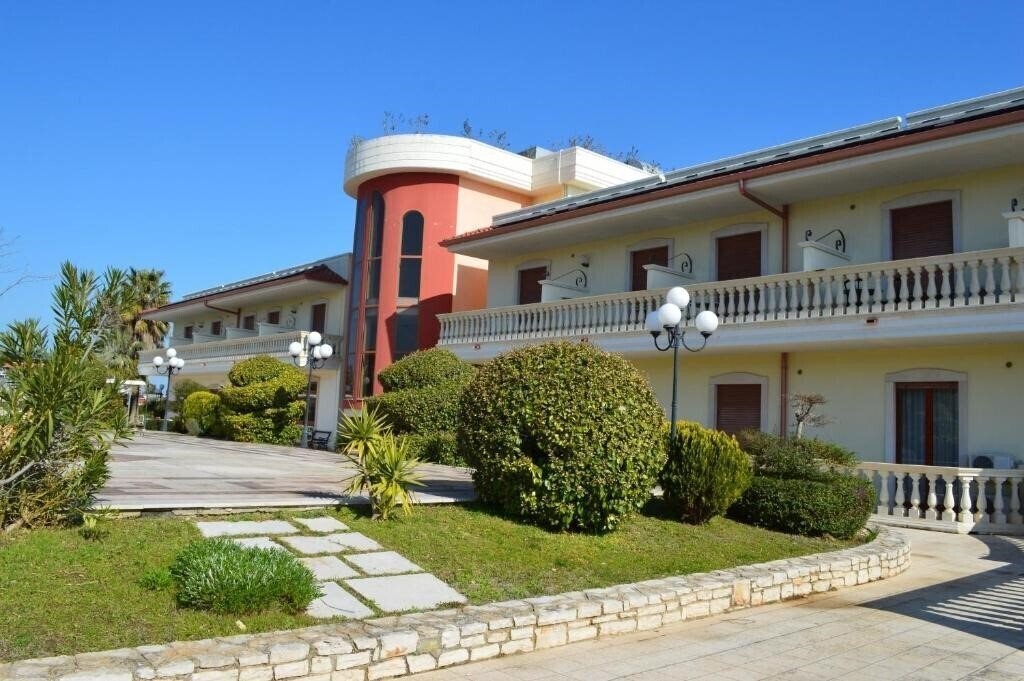 Картинка Parco Serrone (Corato) 4*