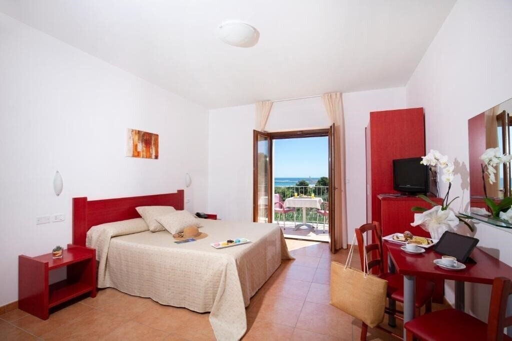 Фото Delle More (Vieste) 4*