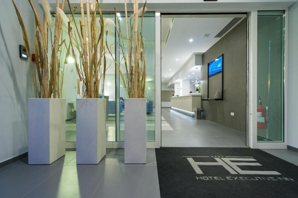 Отель Executive Inn Boutique Hotel (Brindisi) 4*