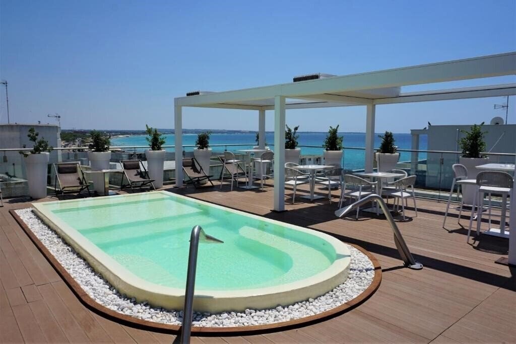 Зображення M&F Hotel (Gallipoli) 4*