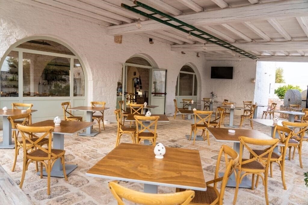 Фотографія Masseria Ayroldi (Ostuni) 4*