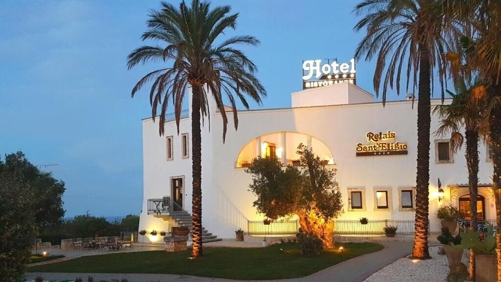 Отель Relais Sant'Eligio (Ostuni) 4*