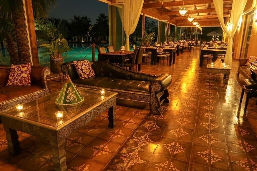 Фото Masseria & SPA Luciagiovanni 4*