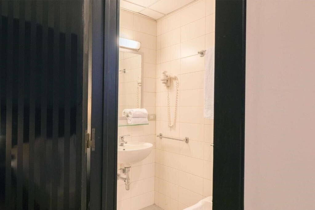 Фотография Executive Business Hotel 3*
